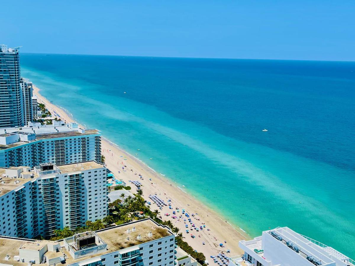 Stay At The Top With Amazing Views By Rent4Us Холивуд Екстериор снимка