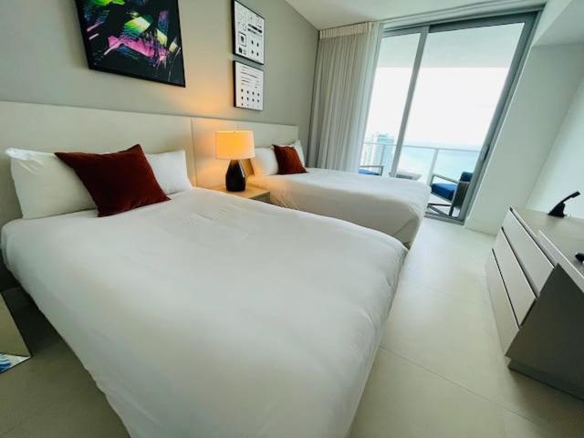 Stay At The Top With Amazing Views By Rent4Us Холивуд Екстериор снимка