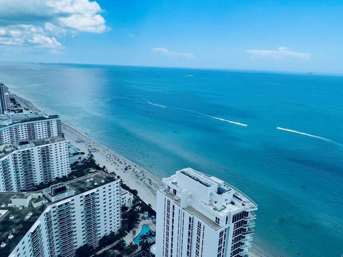 Stay At The Top With Amazing Views By Rent4Us Холивуд Екстериор снимка